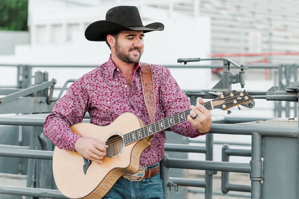 Willits Frontier Days presents Chad Bushnell in Concert